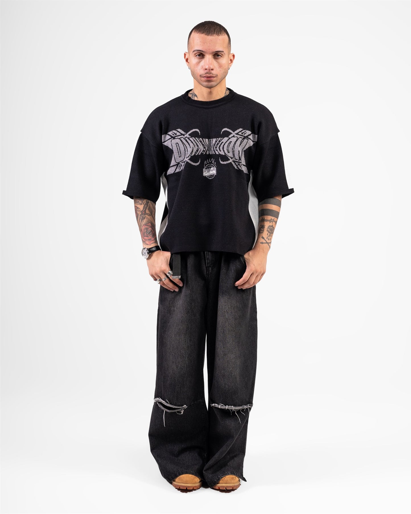 KNITTED ROUND T-SHIRTS (BLACK)